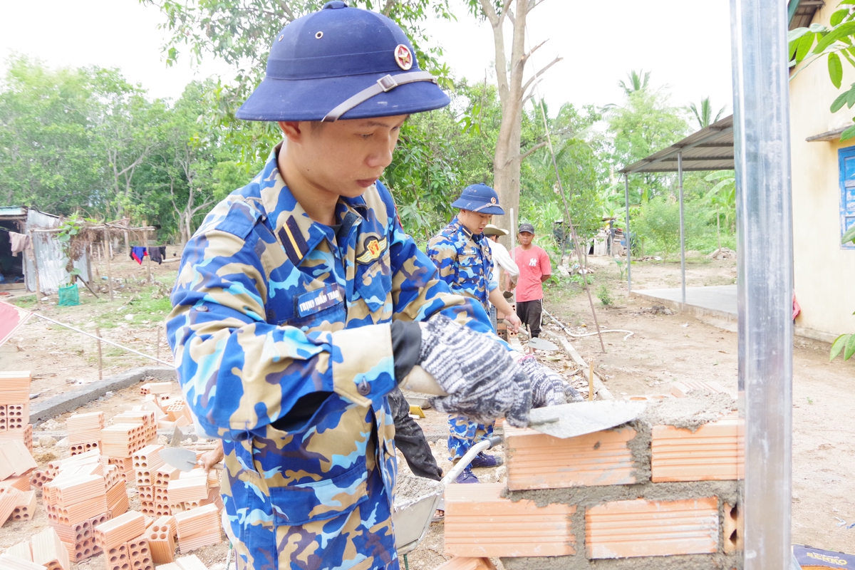 Học viện Hải quân xây dựng nhà ở cho gia đình chính sách- Ảnh 2.