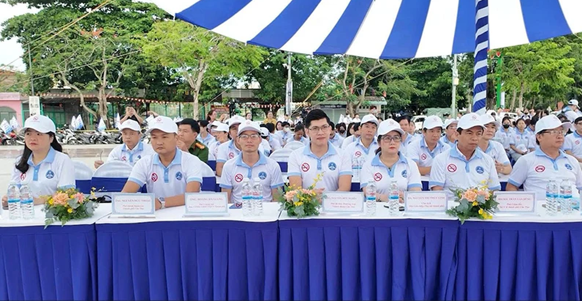 TP Cần Thơ đẩy mạnh tuyên truyền, giám sát hoạt động phòng chống tác hại thuốc lá- Ảnh 1.