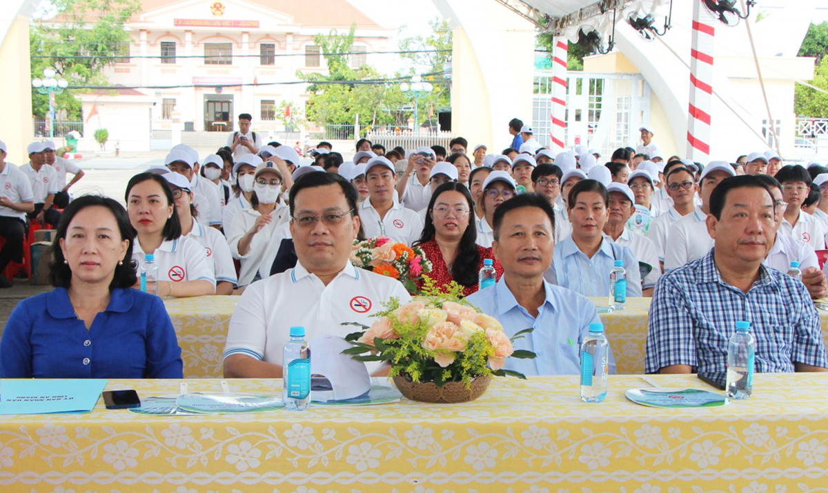 An Giang: Chung tay vì một môi trường không khói thuốc lá- Ảnh 1.