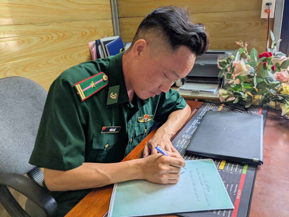 Chiến sĩ biên phòng ấm lòng với "Thư gửi hậu phương"- Ảnh 4.