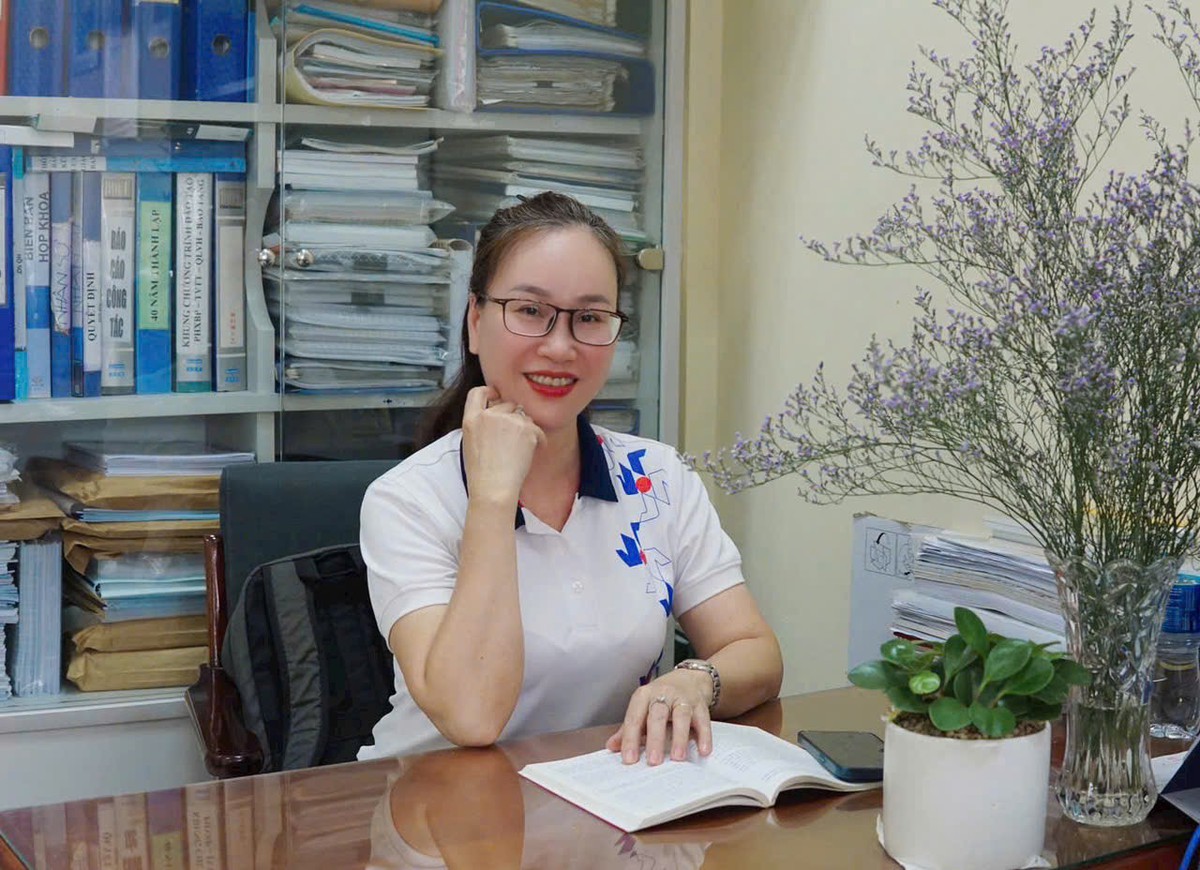 Chuyên gia văn hóa: Nên nhìn MV có hình ảnh chim Lạc của Sơn Tùng bằng tinh thần cởi mở- Ảnh 2. Chuyên gia văn hóa: Nên nhìn MV có hình ảnh chim Lạc của Sơn Tùng bằng tinh thần cởi mở- Ảnh 2.