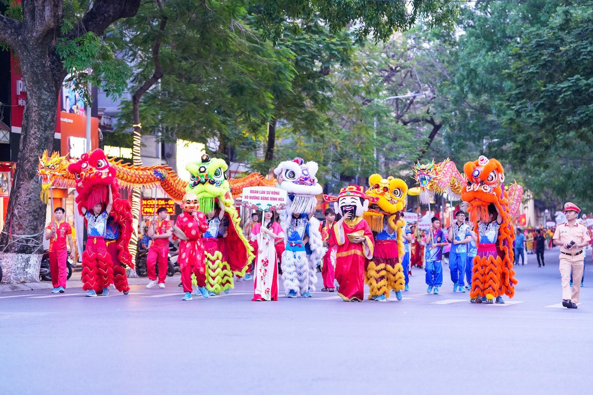Chuỗi sự kiện văn hóa nghệ thuật đặc sắc chào mừng 71 năm Ngày Giải phóng Hải Phòng- Ảnh 2.