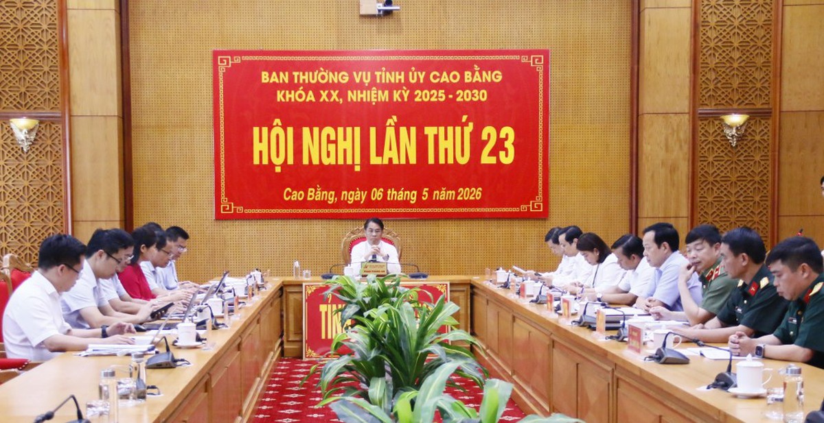 Công bố các quyết định của Ban Bí thư về công tác cán bộ tại Cao Bằng- Ảnh 1.