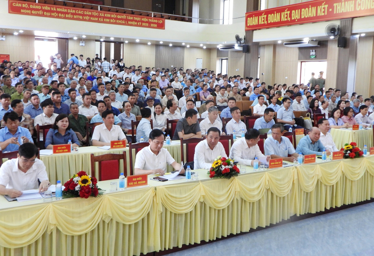 Chủ tịch Ủy ban Trung ương MTTQ Việt Nam Bùi Thị Minh Hoài tiếp xúc cử tri tại Phú Thọ- Ảnh 3.