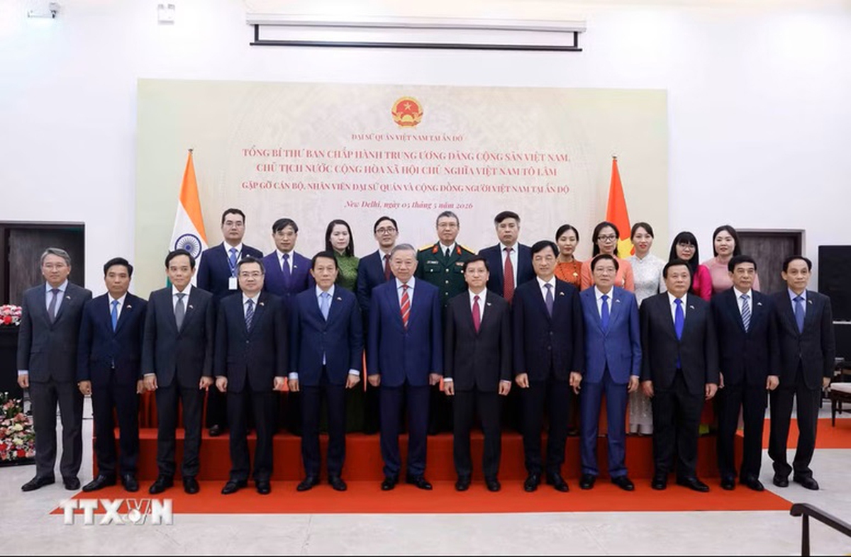 Party General Secretary and President To Lam meets Vietnamese community in India- Ảnh 2.