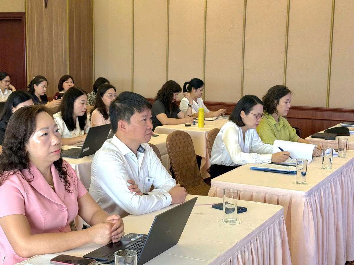 Nâng cao năng lực cán bộ Hội trong hỗ trợ phụ nữ phát triển kinh tế thời kỳ mới- Ảnh 2.