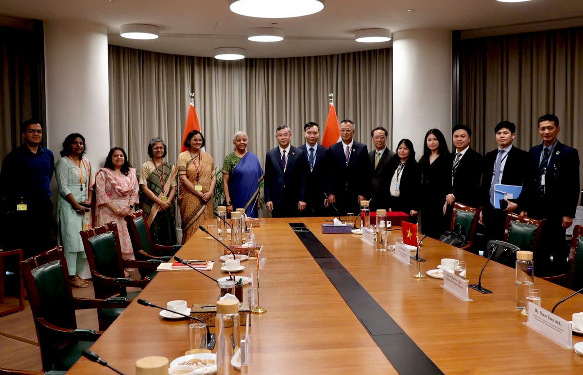 Bộ trưởng Ngô Văn Tuấn hội đàm với Bộ trưởng Tài chính Ấn Độ Nirmala Sitharaman- Ảnh 4.