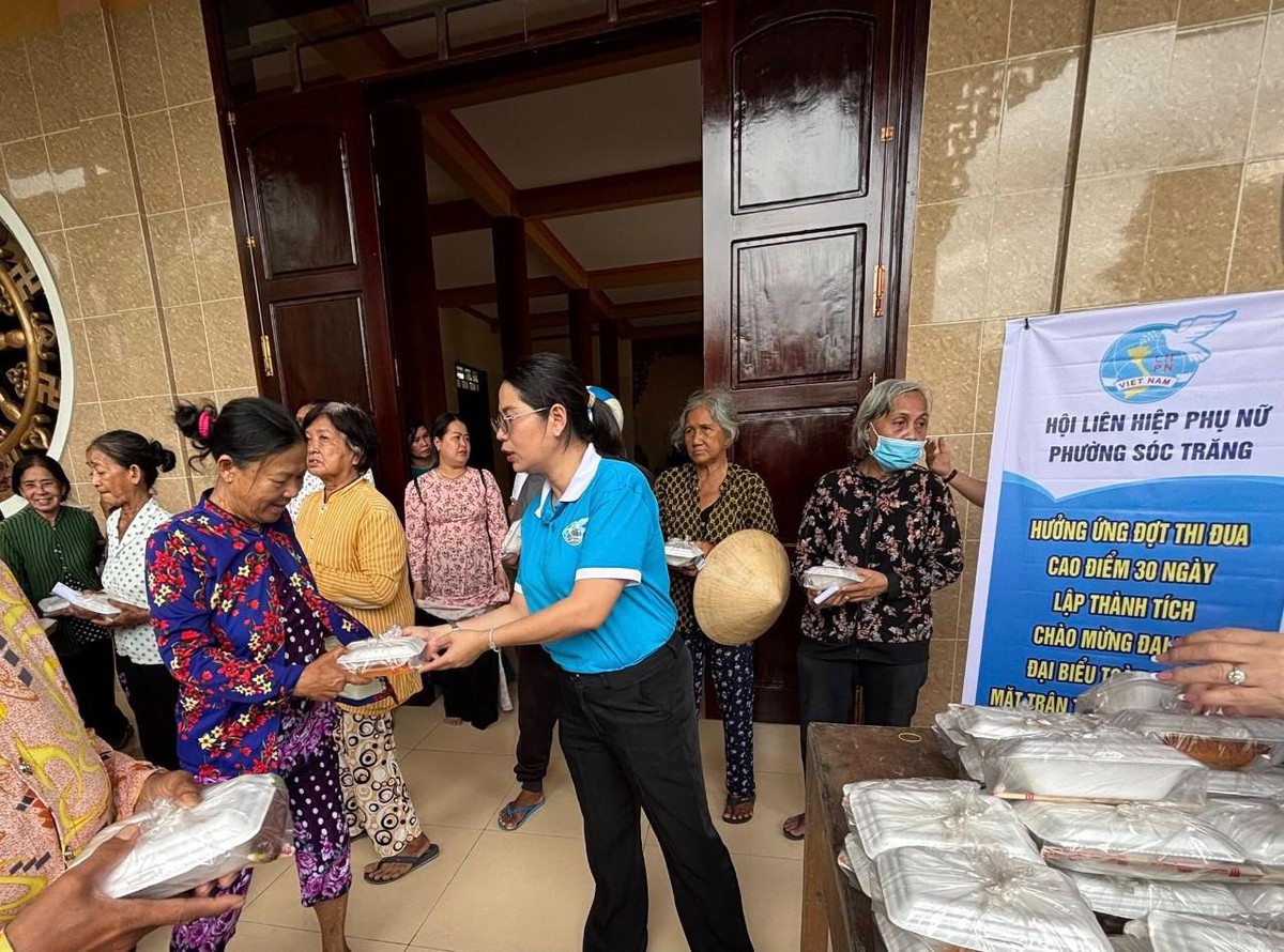 Sôi nổi phong trào thi đua chào mừng Đại hội của phụ nữ Cần Thơ- Ảnh 2.
