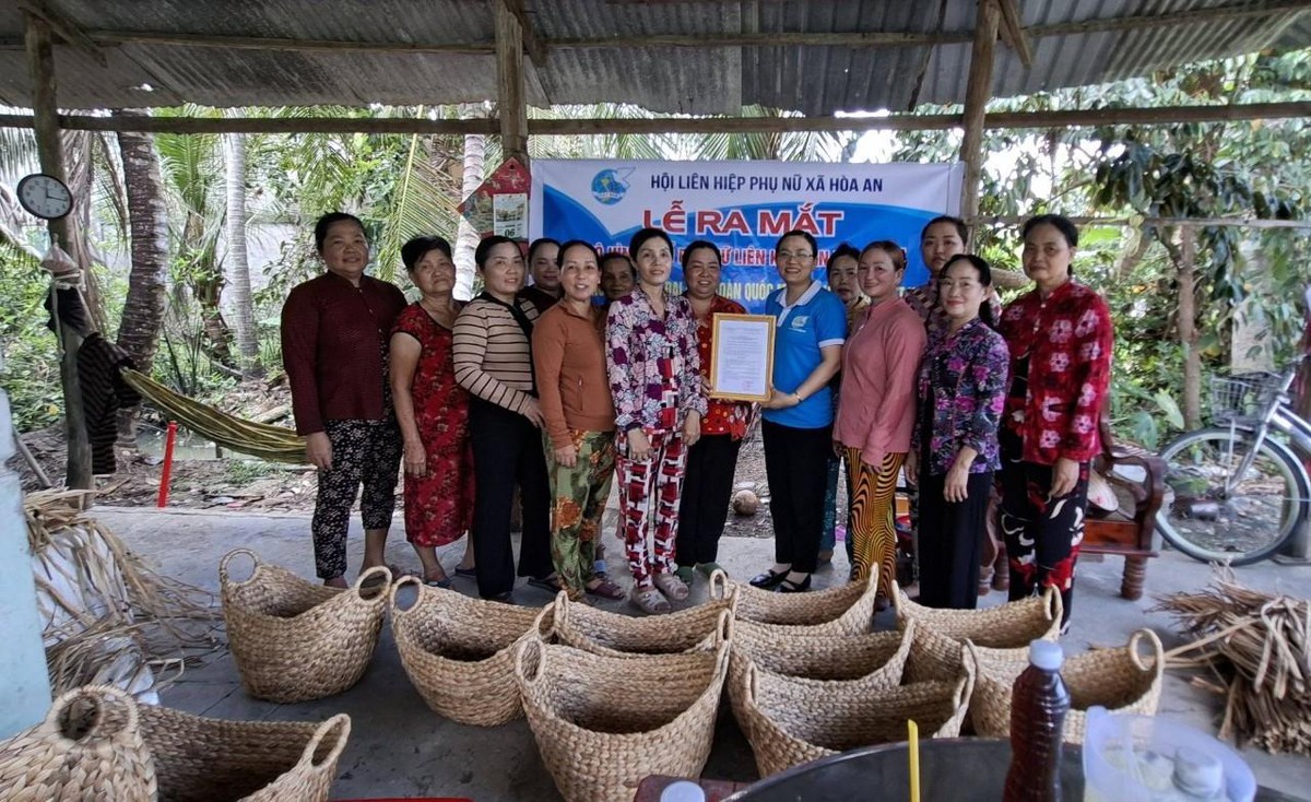 Sôi nổi phong trào thi đua chào mừng Đại hội của phụ nữ Cần Thơ- Ảnh 24.