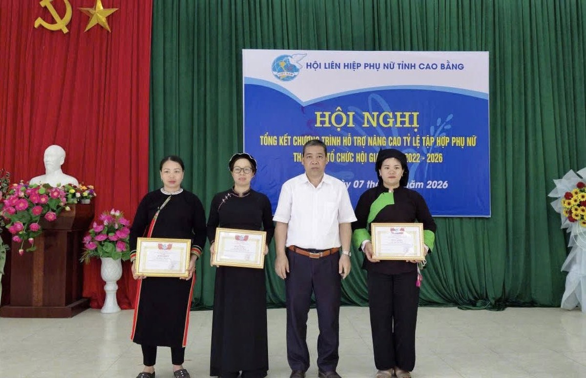 Cao Bằng: Tổng kết chương trình hỗ trợ nâng cao tỷ lệ tập hợp phụ nữ tham gia tổ chức Hội - Ảnh 4.