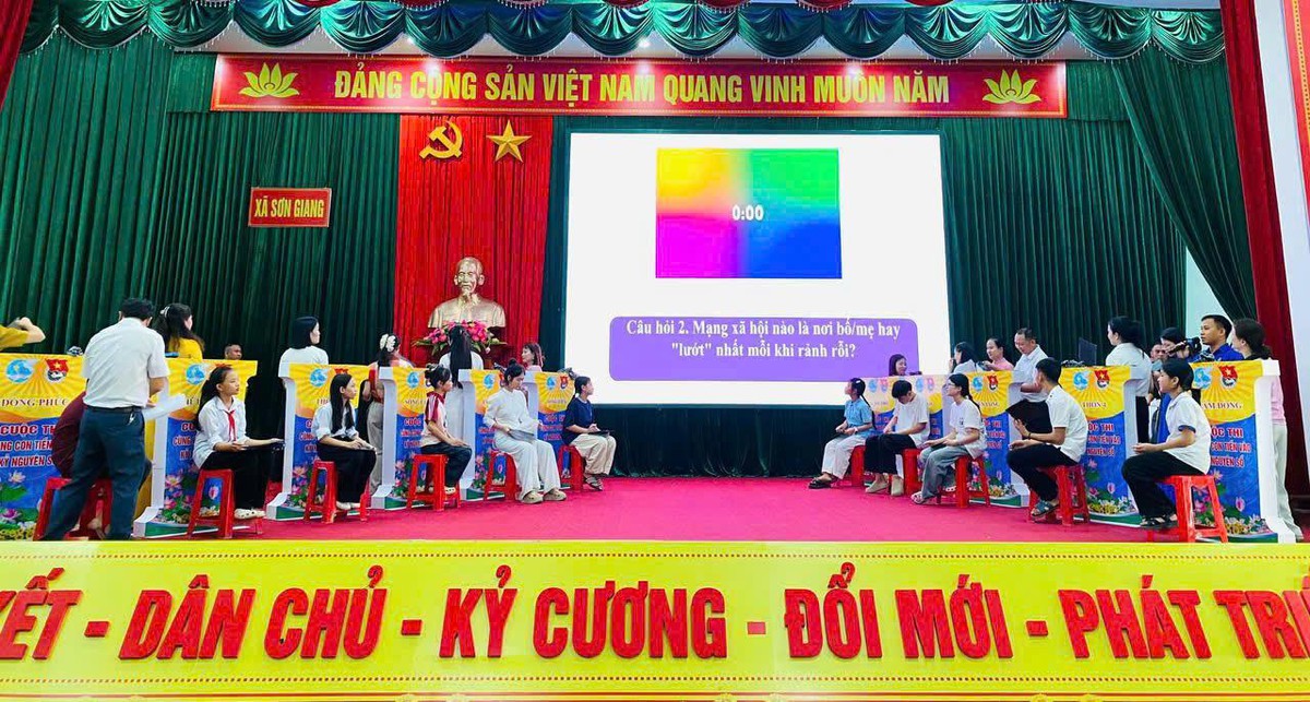 Phụ nữ Hà Tĩnh lan tỏa yêu thương trong Tháng hành động vì trẻ em- Ảnh 1. Phụ nữ Hà Tĩnh lan tỏa yêu thương trong Tháng hành động vì trẻ em- Ảnh 1.