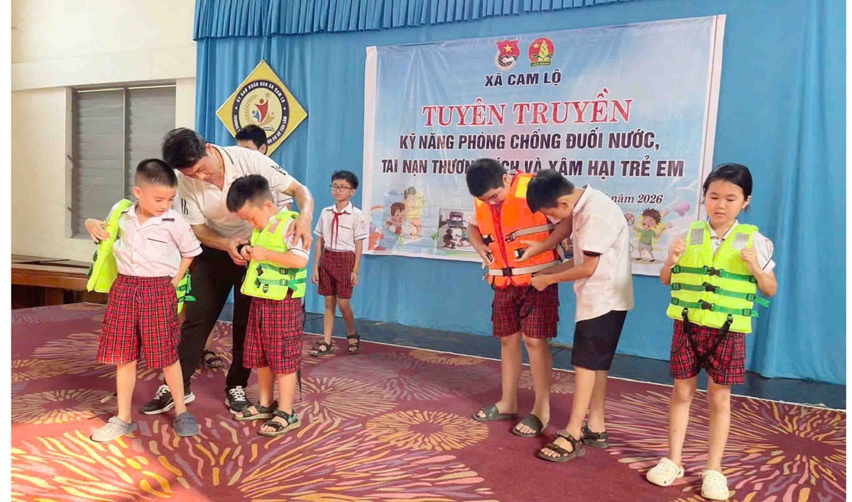 "Lá chắn" để trẻ an toàn trước hiểm họa đuối nước- Ảnh 5. "Lá chắn" để trẻ an toàn trước hiểm họa đuối nước- Ảnh 5.