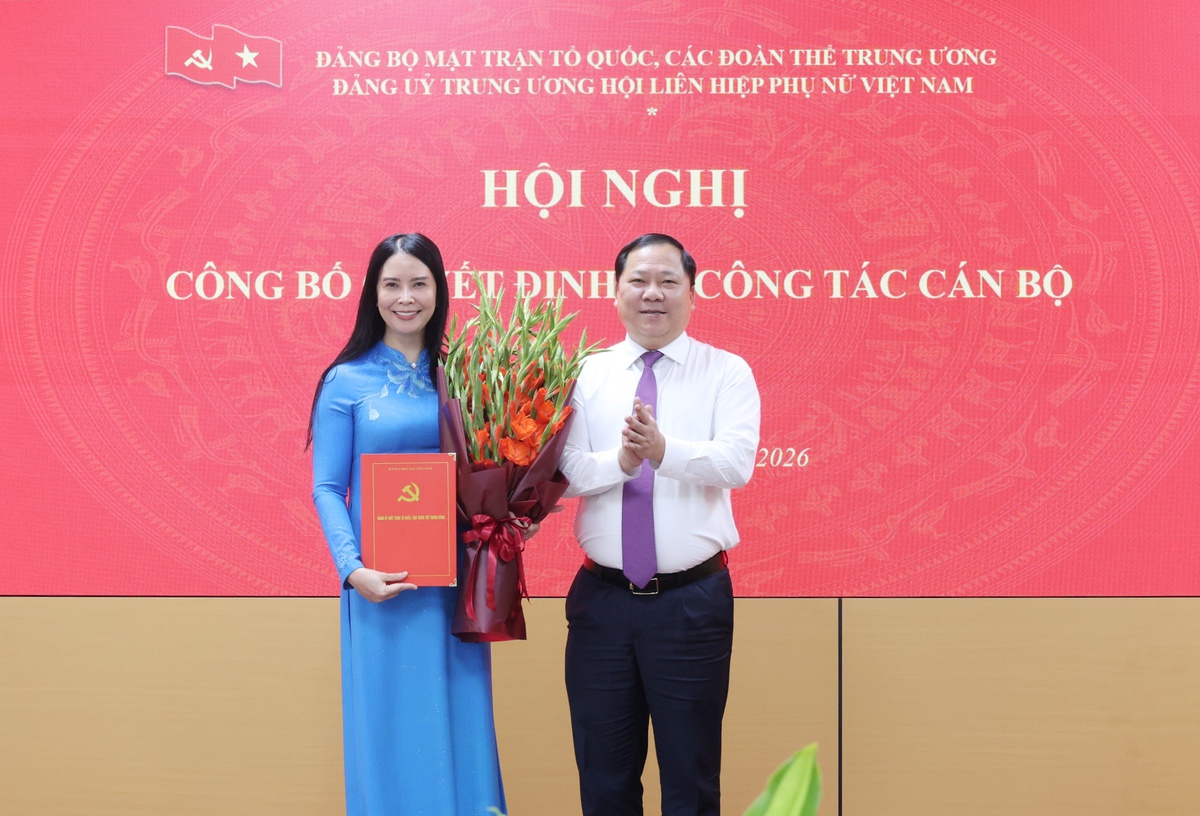 Đồng chí Trần Lan Phương giữ chức Phó Bí thư Thường trực Đảng ủy Trung ương Hội LHPN Việt Nam- Ảnh 3.