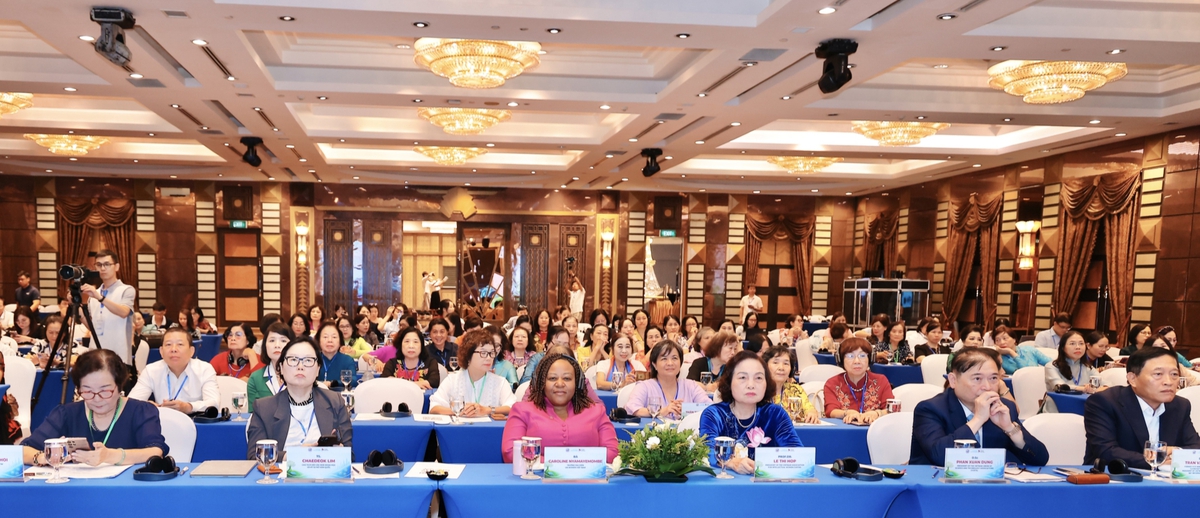 Đừng để chất xám của các nhà khoa học nữ "mắc kẹt" ở phòng thí nghiệm- Ảnh 1. Đừng để chất xám của các nhà khoa học nữ "mắc kẹt" ở phòng thí nghiệm- Ảnh 1.