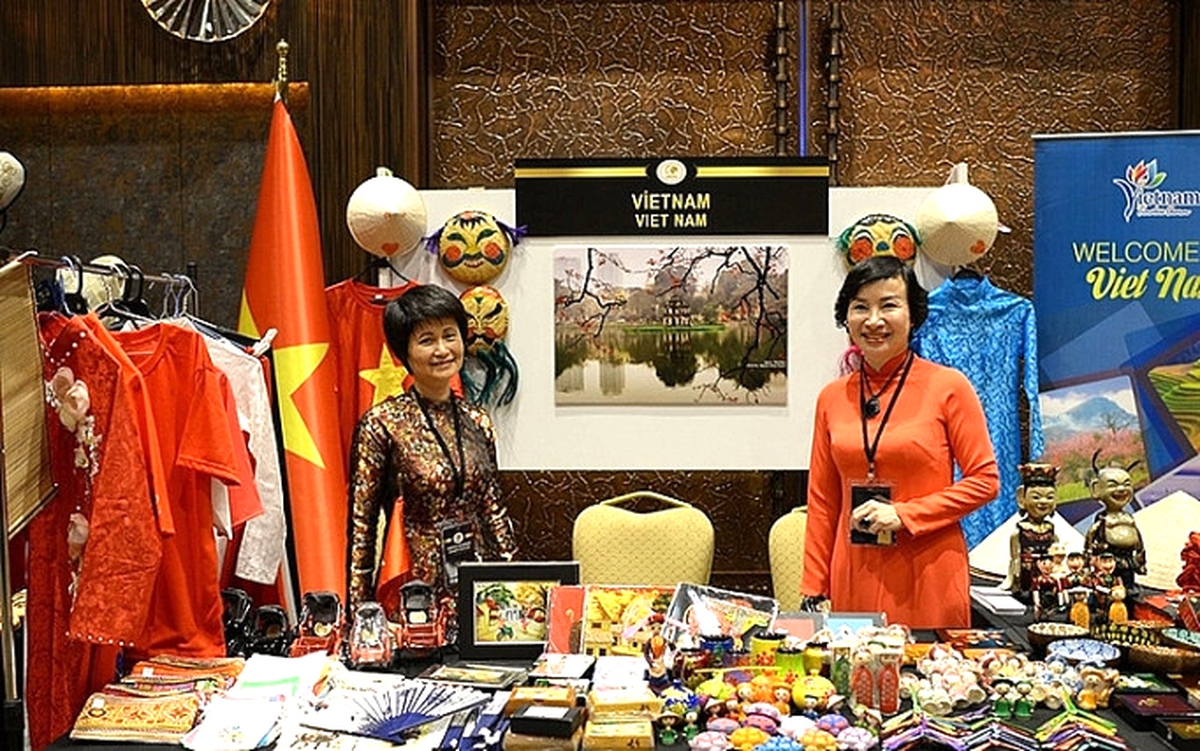Dệt may Việt Nam - mắt xích dẫn dắt chuỗi cung ứng ASEAN- Ảnh 1. Dệt may Việt Nam - mắt xích dẫn dắt chuỗi cung ứng ASEAN- Ảnh 1.