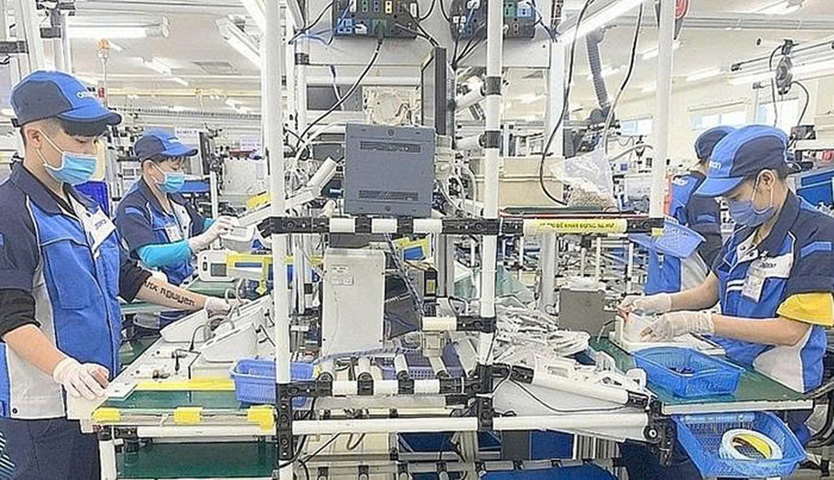Siết chặt tiêu chí "Made in Vietnam": Chặn hành vi nhập hàng ngoại, gia công sơ sài rồi gắn mác hàng Việt- Ảnh 1. Siết chặt tiêu chí "Made in Vietnam": Chặn hành vi nhập hàng ngoại, gia công sơ sài rồi gắn mác hàng Việt- Ảnh 1.