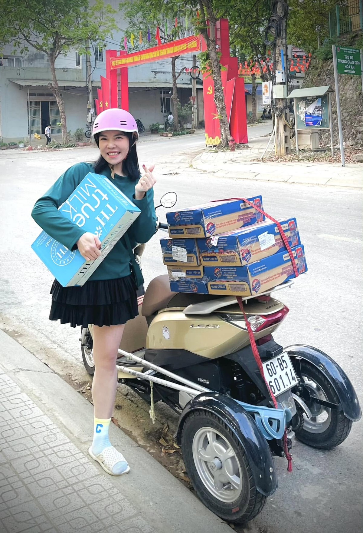 Bế Thị Băng: Cô gái một chân đi gieo yêu thương- Ảnh 3. Bế Thị Băng: Cô gái một chân đi gieo yêu thương- Ảnh 3.