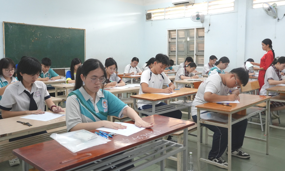 Thí sinh gốc Nhật tự tin chinh phục kỳ thi tốt nghiệp THPT 2026- Ảnh 1. Thí sinh gốc Nhật tự tin chinh phục kỳ thi tốt nghiệp THPT 2026- Ảnh 1.