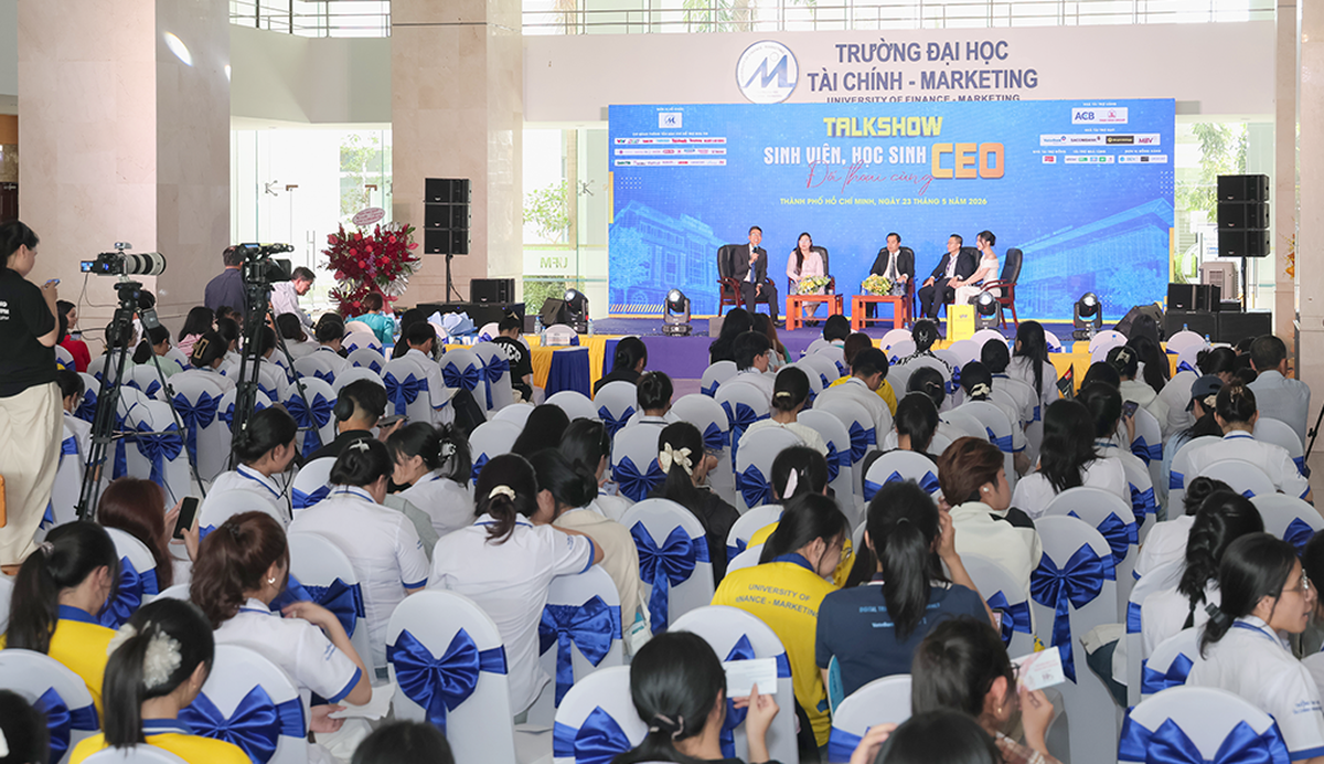 Tìm việc sau tốt nghiệp: Lời giải nào cho bài toán chênh lệch năng lực và nhu cầu tuyển dụng? - Ảnh 2.