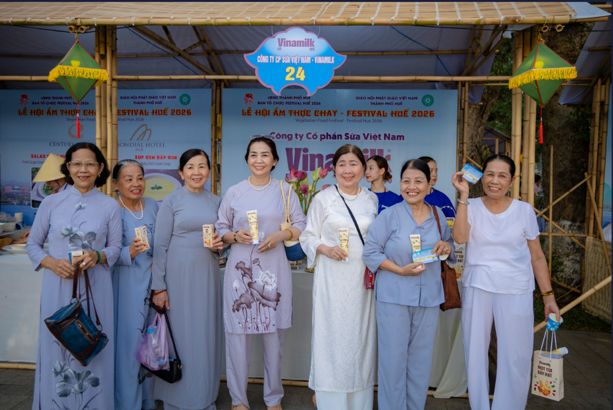 Vinamilk góp phần lan tỏa lối sống xanh tại Lễ hội ẩm thực Chay – Festival Huế 2026 - Ảnh 7.