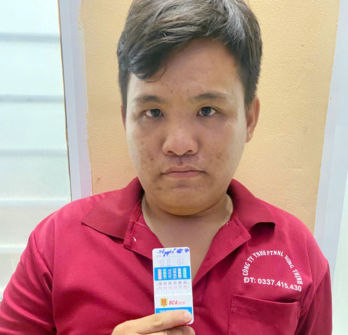 Bắt đối tượng nhiều lần xâm hại bé gái 7 tuổi - Ảnh 1.