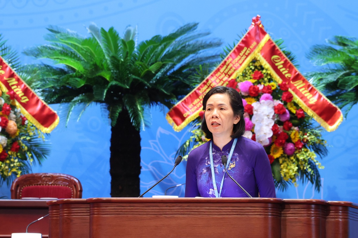 789 đại biểu bước vào Phiên làm việc thứ nhất Đại hội Phụ nữ toàn quốc lần thứ XIV - Ảnh 1.