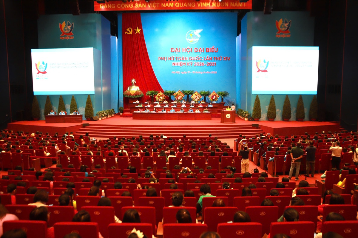 Phụ nữ Gia Lai gìn giữ bản sắc văn hóa dân tộc, vun đắp những mái ấm hạnh phúc - Ảnh 1.
