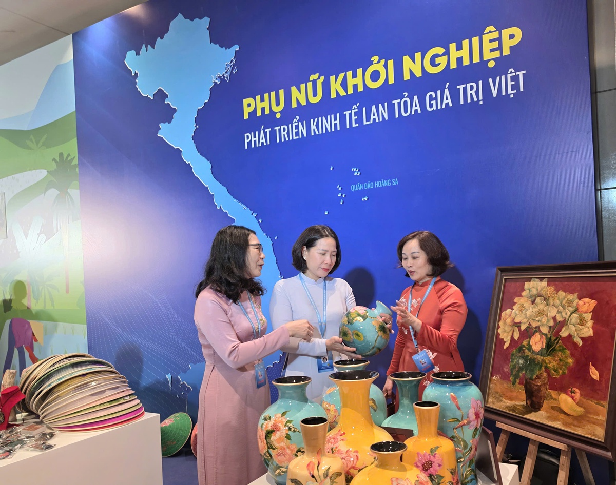 Ấn tượng không gian trưng bày "Phụ nữ khởi nghiệp, phát triển kinh tế và lan tỏa giá trị Việt"- Ảnh 8. Ấn tượng không gian trưng bày "Phụ nữ khởi nghiệp, phát triển kinh tế và lan tỏa giá trị Việt"- Ảnh 8.