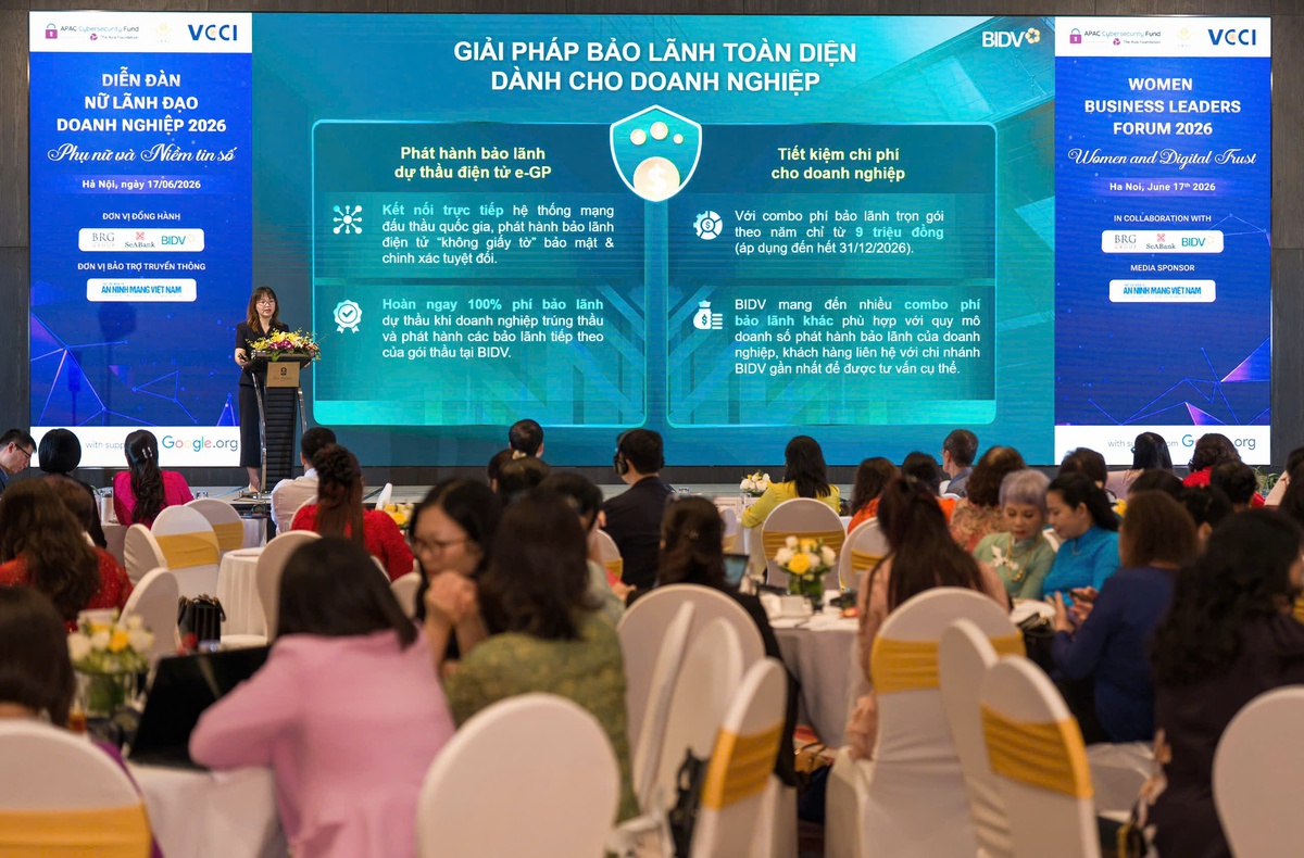 Nâng cao năng lực cạnh tranh cho nữ lãnh đạo doanh nghiệp bằng niềm tin số- Ảnh 1. Nâng cao năng lực cạnh tranh cho nữ lãnh đạo doanh nghiệp bằng niềm tin số- Ảnh 1.