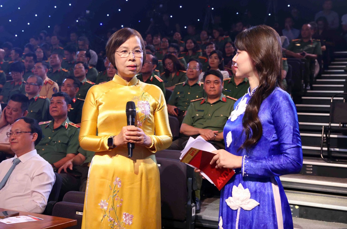 Bộ Công an phát động Giải báo chí "Vì an ninh Tổ quốc và bình yên cuộc sống" - Ảnh 4.