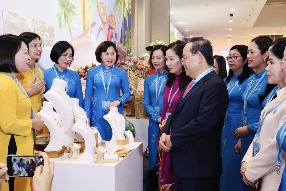 Lãnh đạo Đảng, Nhà nước dự Đại hội đại biểu Phụ nữ toàn quốc lần thứ XIV - Ảnh 11.