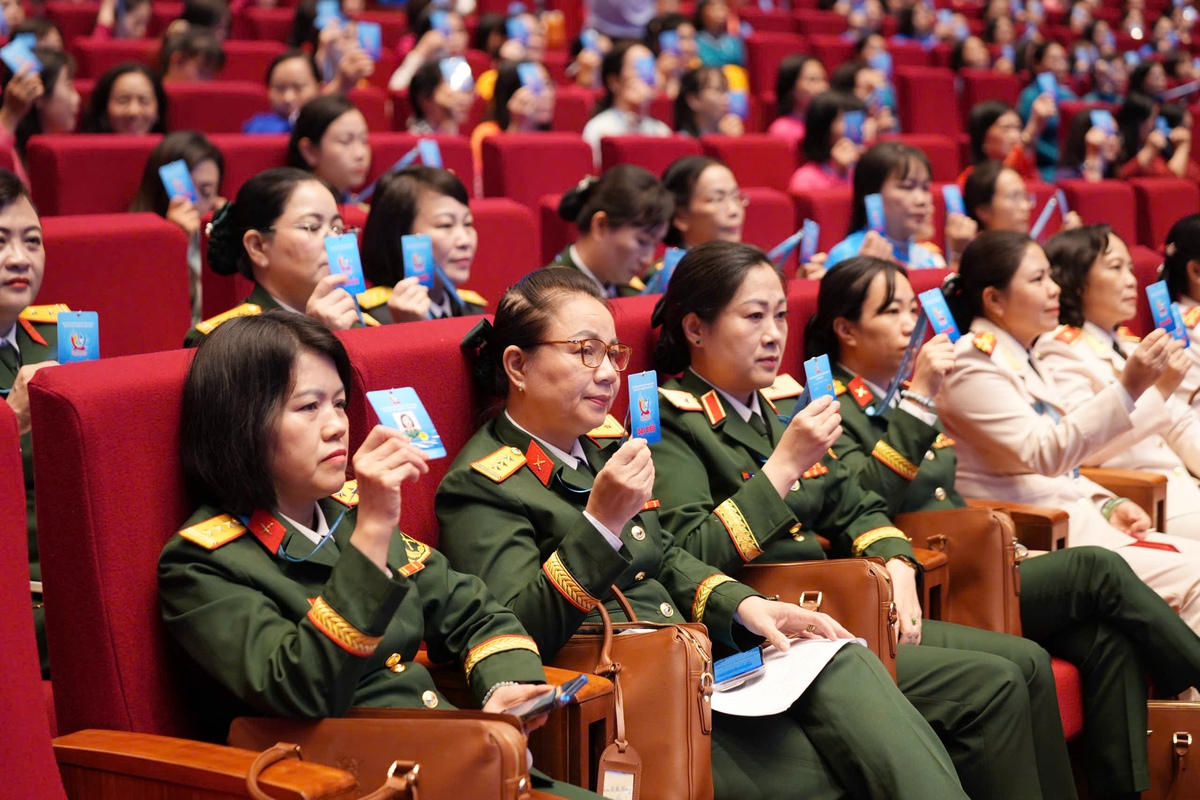 Bế mạc Đại hội đại biểu Phụ nữ toàn quốc XIV, mở ra chặng đường phát triển mới cho phụ nữ Việt Nam - Ảnh 6.