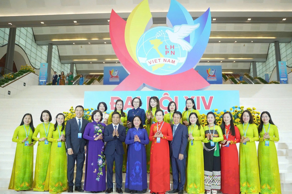 Những hình ảnh đẹp của phiên trọng thể Đại hội đại biểu Phụ nữ toàn quốc lần thứ XIV - Ảnh 8.
