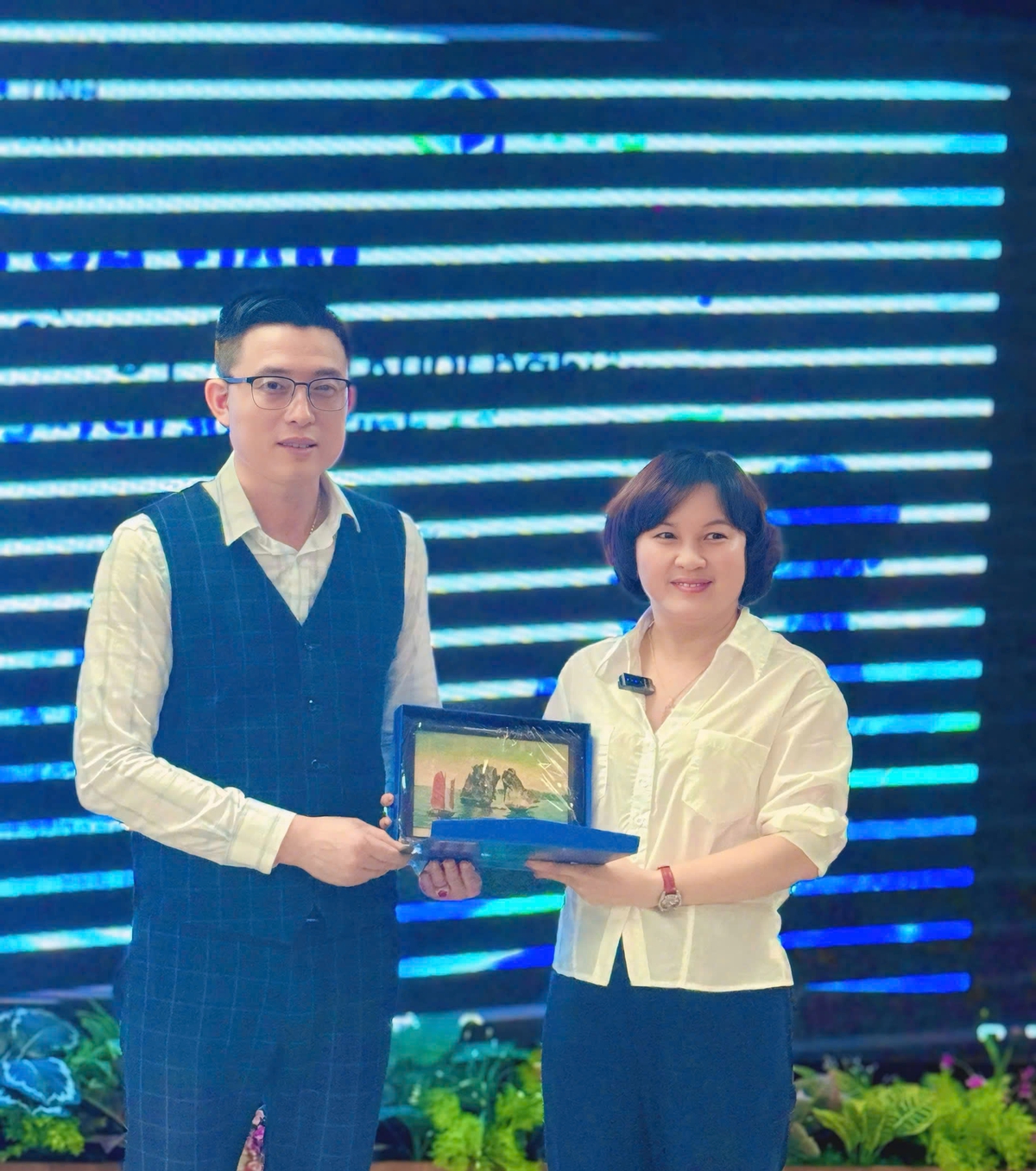 Hội LHPN tỉnh Quảng Ninh học tập, trao đổi kinh nghiệm về chuyển đổi số, hỗ trợ phụ nữ khởi nghiệp - Ảnh 2. Hội LHPN tỉnh Quảng Ninh học tập, trao đổi kinh nghiệm về chuyển đổi số, hỗ trợ phụ nữ khởi nghiệp - Ảnh 2.