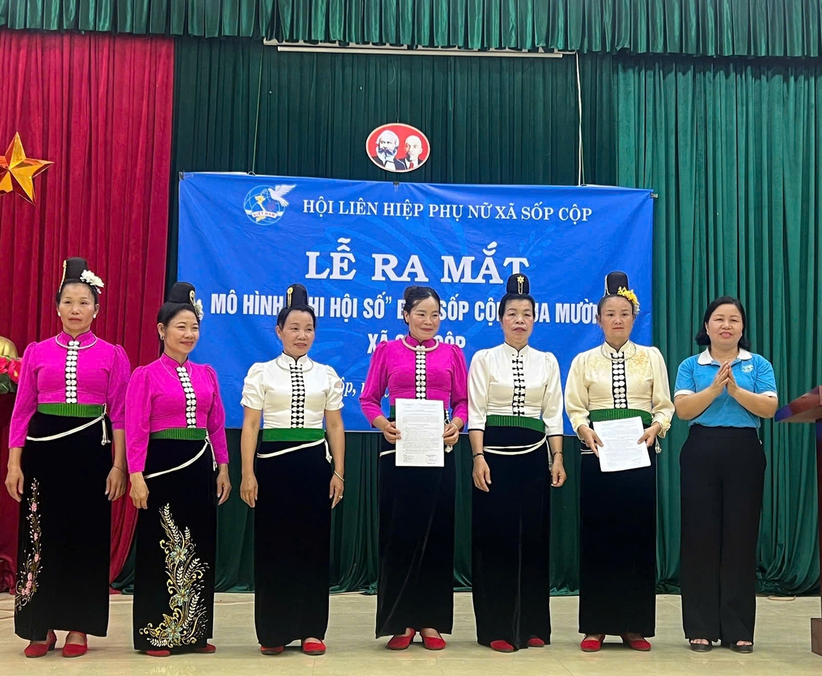 Phụ nữ Sơn La sôi nổi thi đua hướng về ngày hội lớn của phụ nữ cả nước- Ảnh 4.