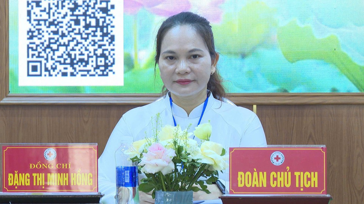 Khi phụ nữ trở thành “tay hòm chìa khóa” trong tiết kiệm điện- Ảnh 2.