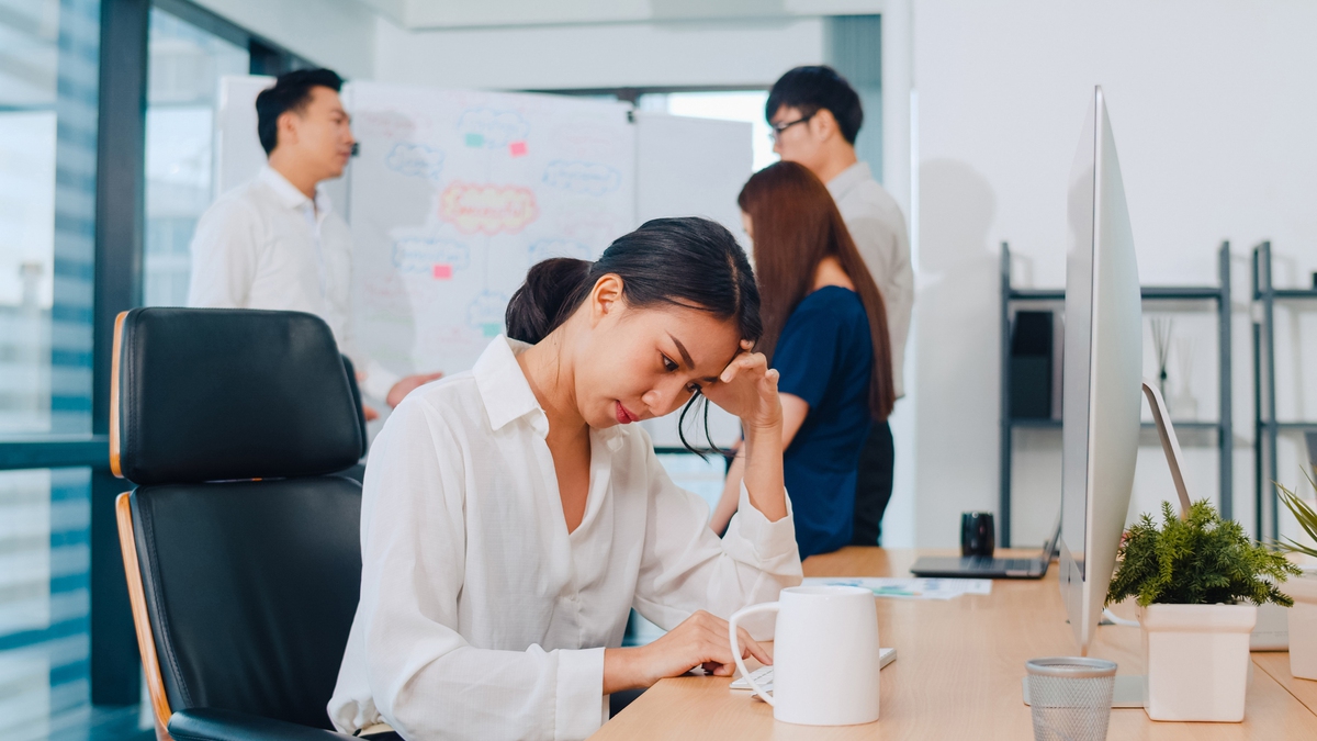 Cái bẫy "thấu cảm độc hại" chốn công sở- Ảnh 1.