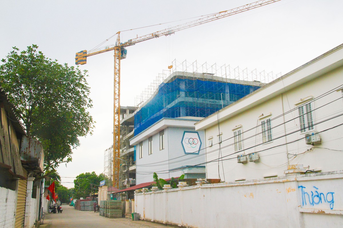 Hà Nội: Người dân xã đảo mong mỏi ngôi trường THPT công lập lấy 8,5 điểm/3 môn sớm đi vào hoạt động - Ảnh 5. Hà Nội: Người dân xã đảo mong mỏi ngôi trường THPT công lập lấy 8,5 điểm/3 môn sớm đi vào hoạt động - Ảnh 5.