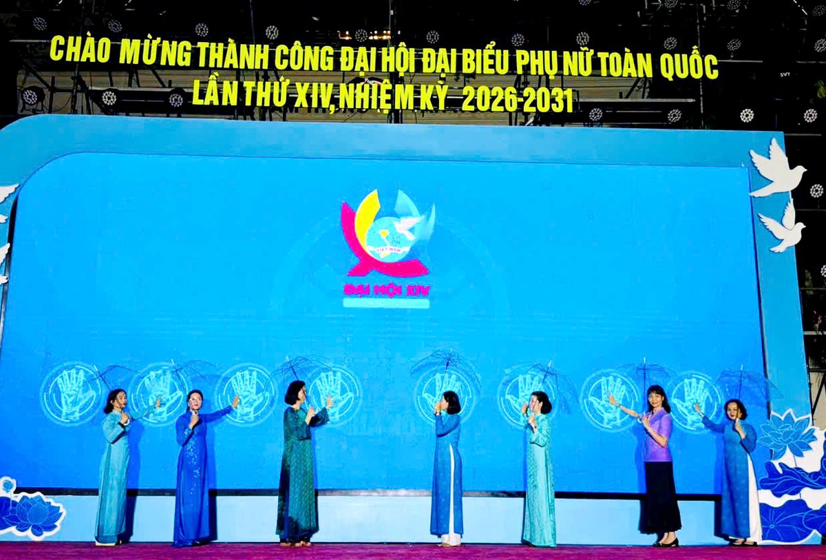 Hà Nội tổ chức đêm nghệ thuật chào mừng thành công Đại hội Phụ nữ toàn quốc XIV- Ảnh 1.