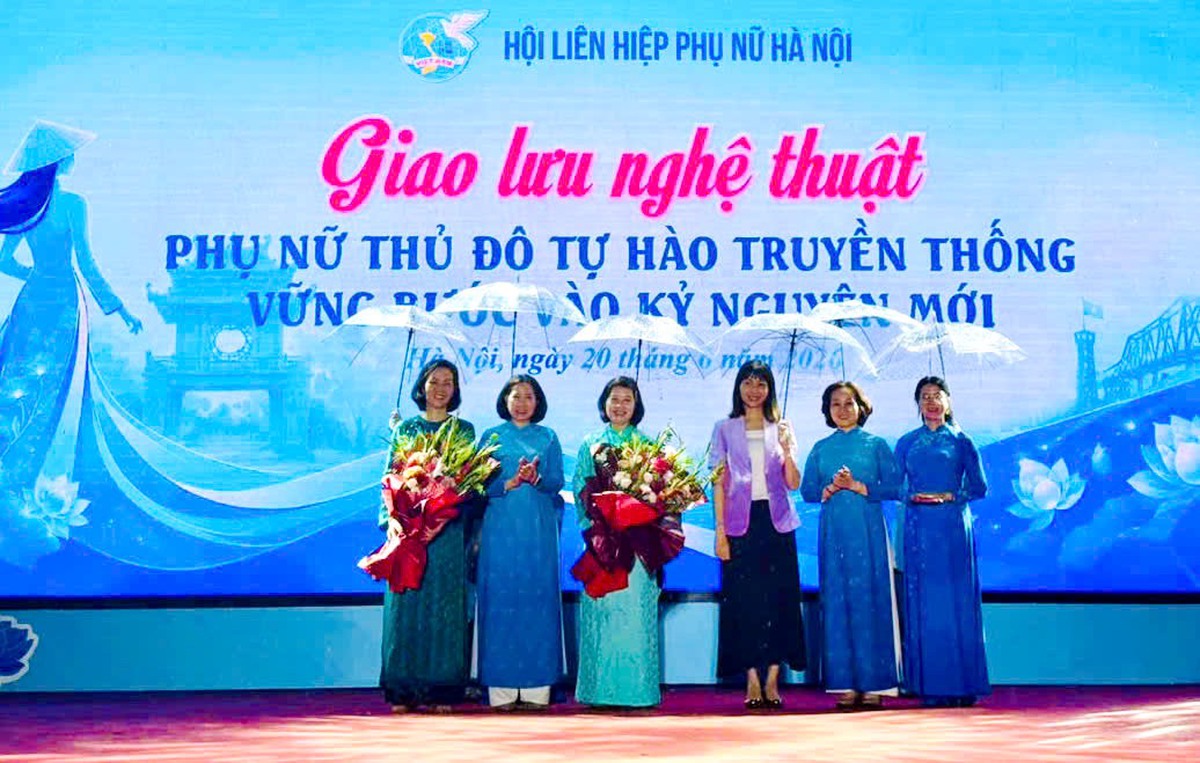 Hà Nội tổ chức đêm nghệ thuật chào mừng thành công Đại hội Phụ nữ toàn quốc XIV- Ảnh 2.