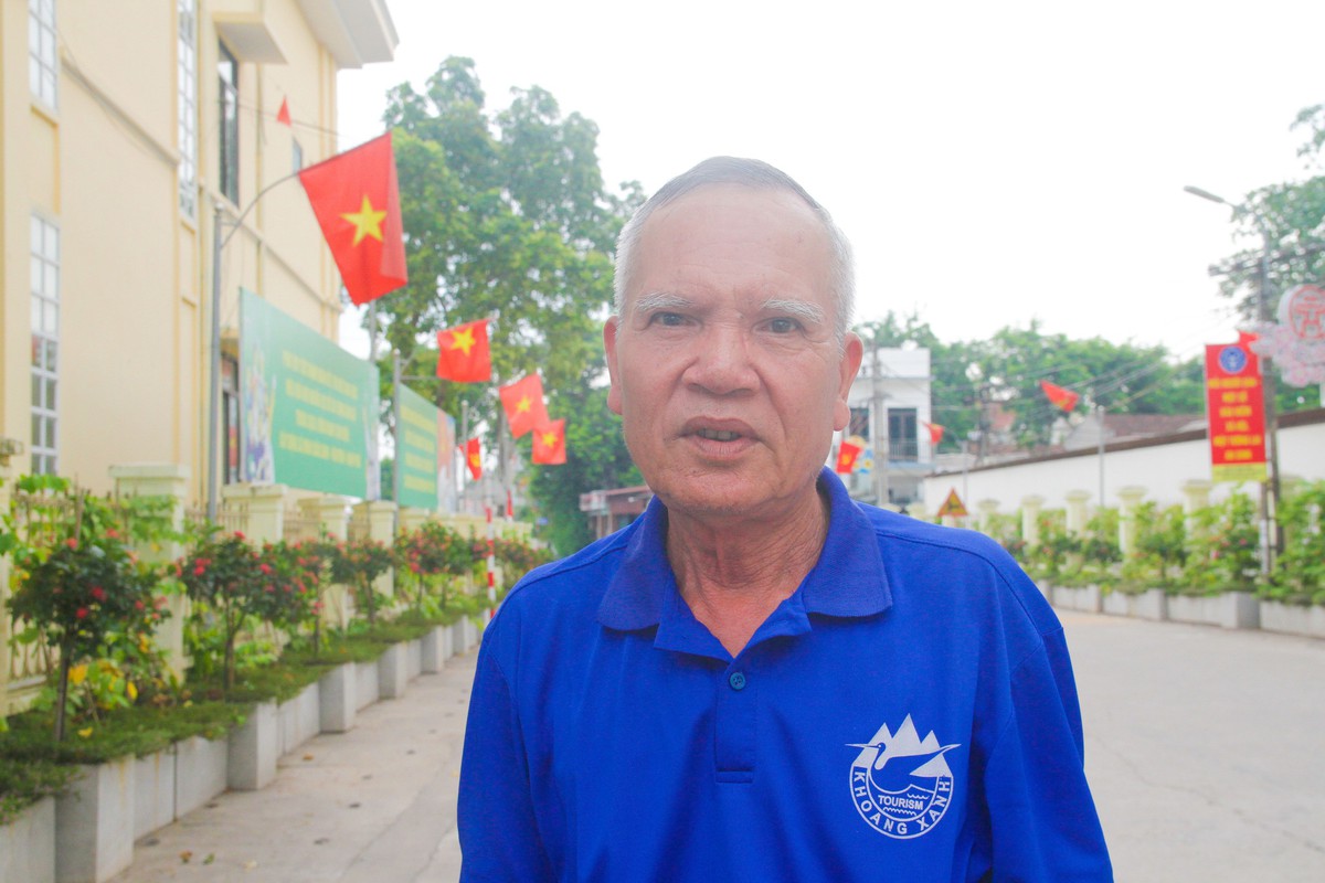 Hà Nội: Người dân xã đảo mong mỏi ngôi trường THPT công lập lấy 8,5 điểm/3 môn sớm đi vào hoạt động - Ảnh 4. Hà Nội: Người dân xã đảo mong mỏi ngôi trường THPT công lập lấy 8,5 điểm/3 môn sớm đi vào hoạt động - Ảnh 4.
