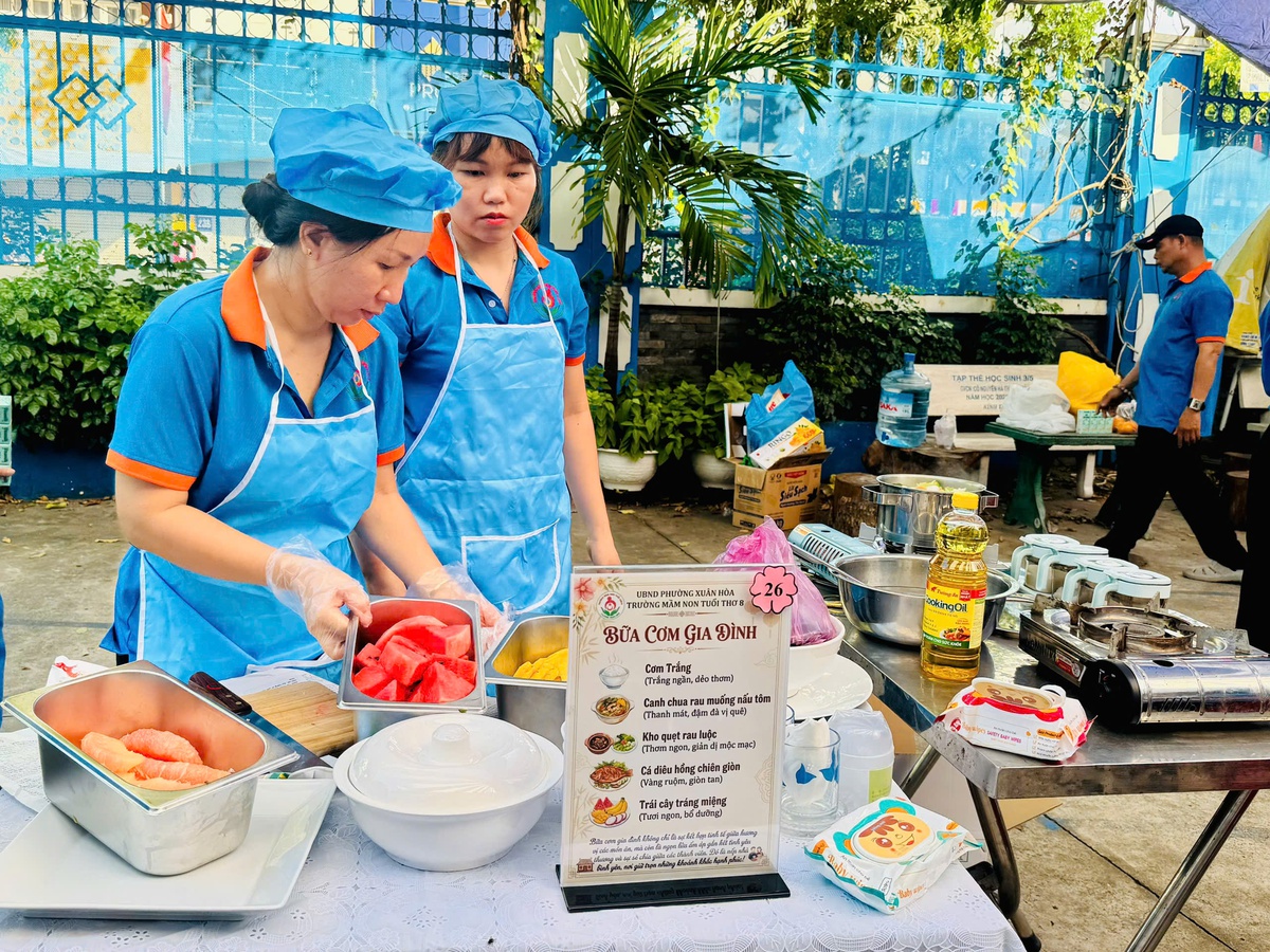 Tuyên dương 30 gương 'Người con hiếu thảo' tại Ngày hội Gia đình hạnh phúc- Ảnh 5.