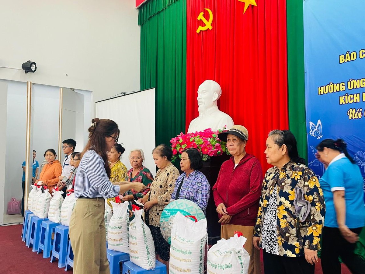 Cần Thơ báo cáo nhanh kết quả Đại hội đại biểu Phụ nữ toàn quốc XIV- Ảnh 8. Cần Thơ báo cáo nhanh kết quả Đại hội đại biểu Phụ nữ toàn quốc XIV- Ảnh 8.