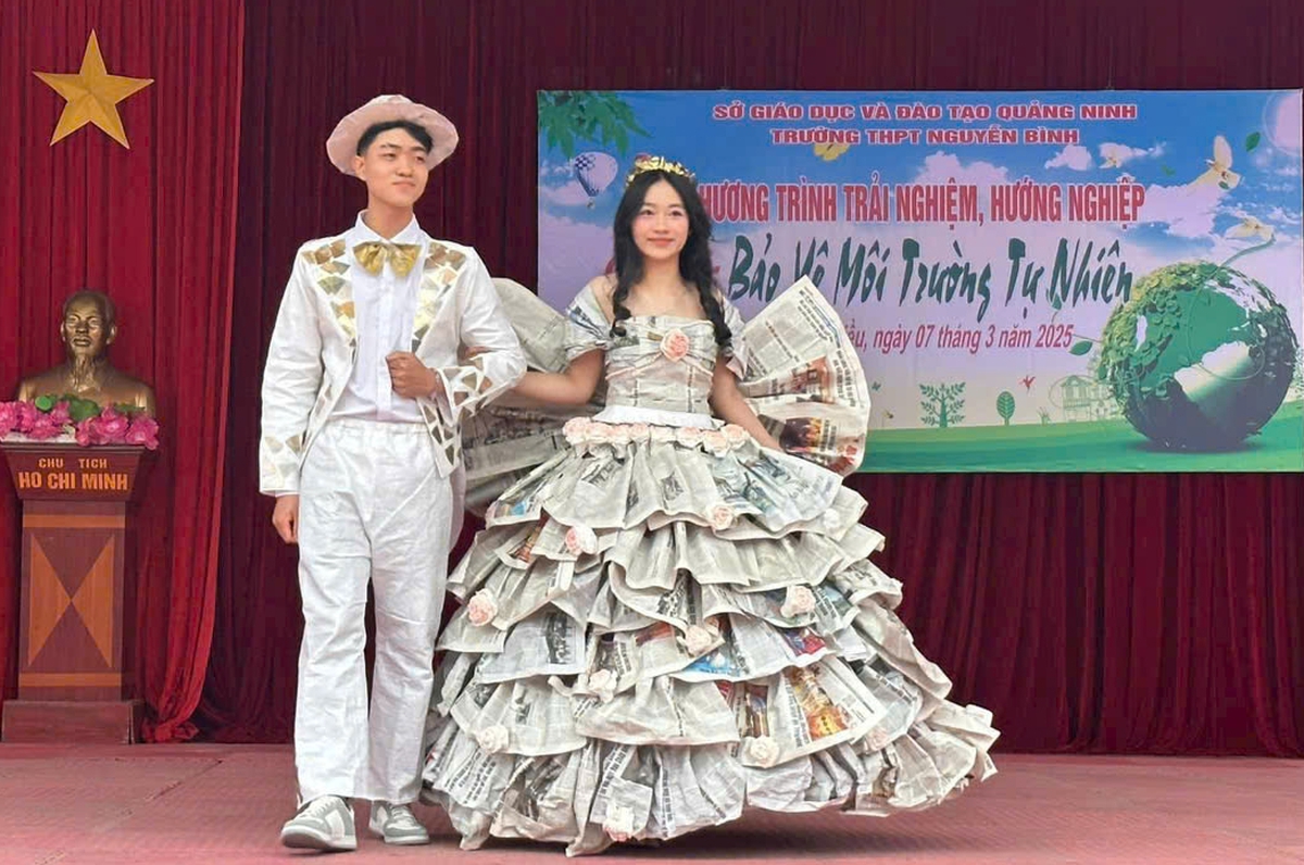 Ngăn khói thuốc trong trường học: Không thể chỉ trông chờ vào thầy cô- Ảnh 1. Ngăn khói thuốc trong trường học: Không thể chỉ trông chờ vào thầy cô- Ảnh 1.