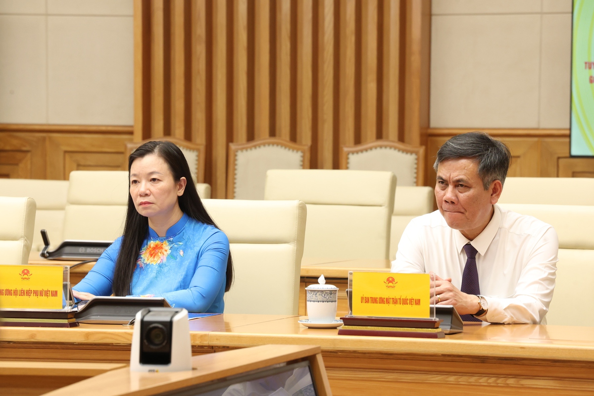 Chính phủ, Hội LHPN Việt Nam và Hội Nông dân Việt Nam ký kết Chương trình phối hợp bảo đảm an toàn thực phẩm giai đoạn 2026-2030- Ảnh 4.