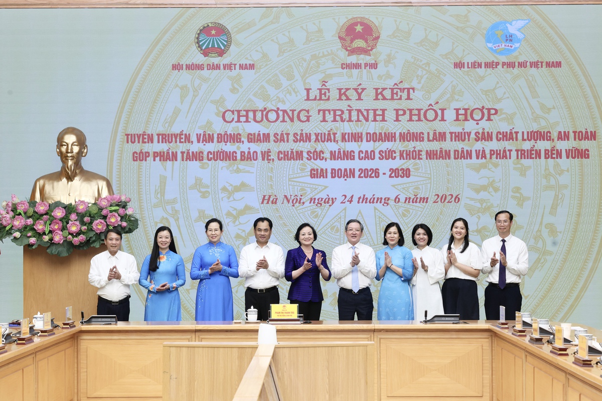 Chính phủ, Hội LHPN Việt Nam và Hội Nông dân Việt Nam ký kết Chương trình phối hợp bảo đảm an toàn thực phẩm giai đoạn 2026-2030- Ảnh 7.