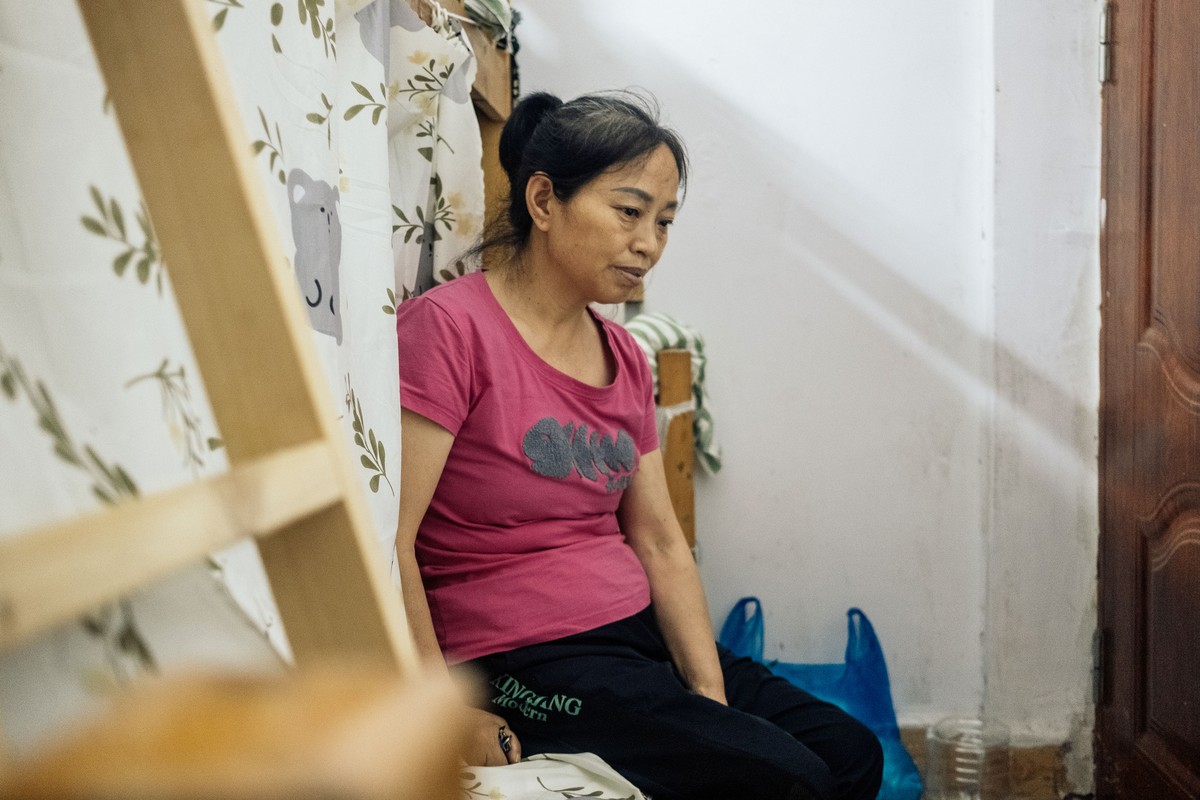 Giữa hai mũi kim- Ảnh 7.