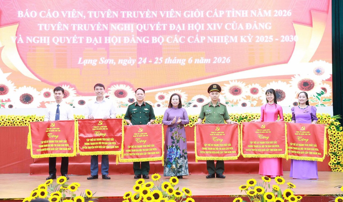 Đa phần thí sinh Hội thi báo cáo viên giỏi tỉnh Lạng Sơn là nữ- Ảnh 1.