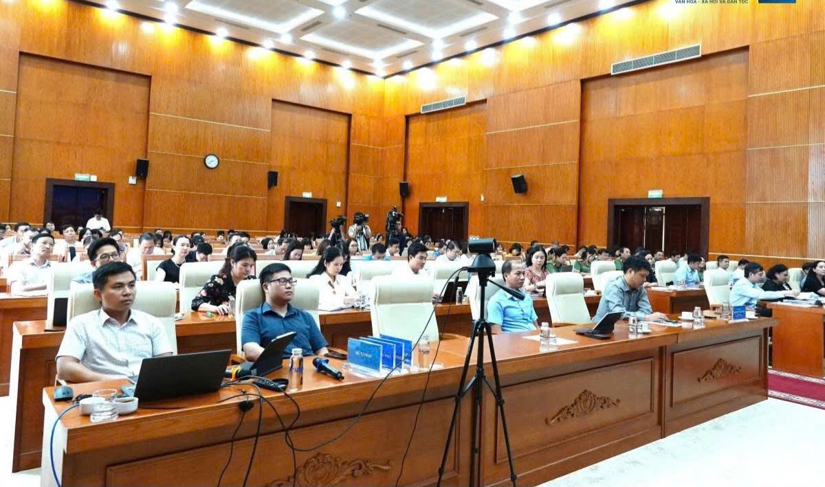 Triển khai Nghị quyết 31: Gỡ điểm nghẽn xử lý nhà, đất dôi dư, khơi thông nguồn lực từ tài sản công - Ảnh 2.