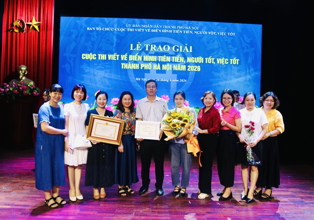 Báo Phụ nữ Việt Nam đạt giải Nhì Cuộc thi viết về điển hình tiên tiến, người tốt, việc tốt thành phố Hà Nội 2026- Ảnh 2.
